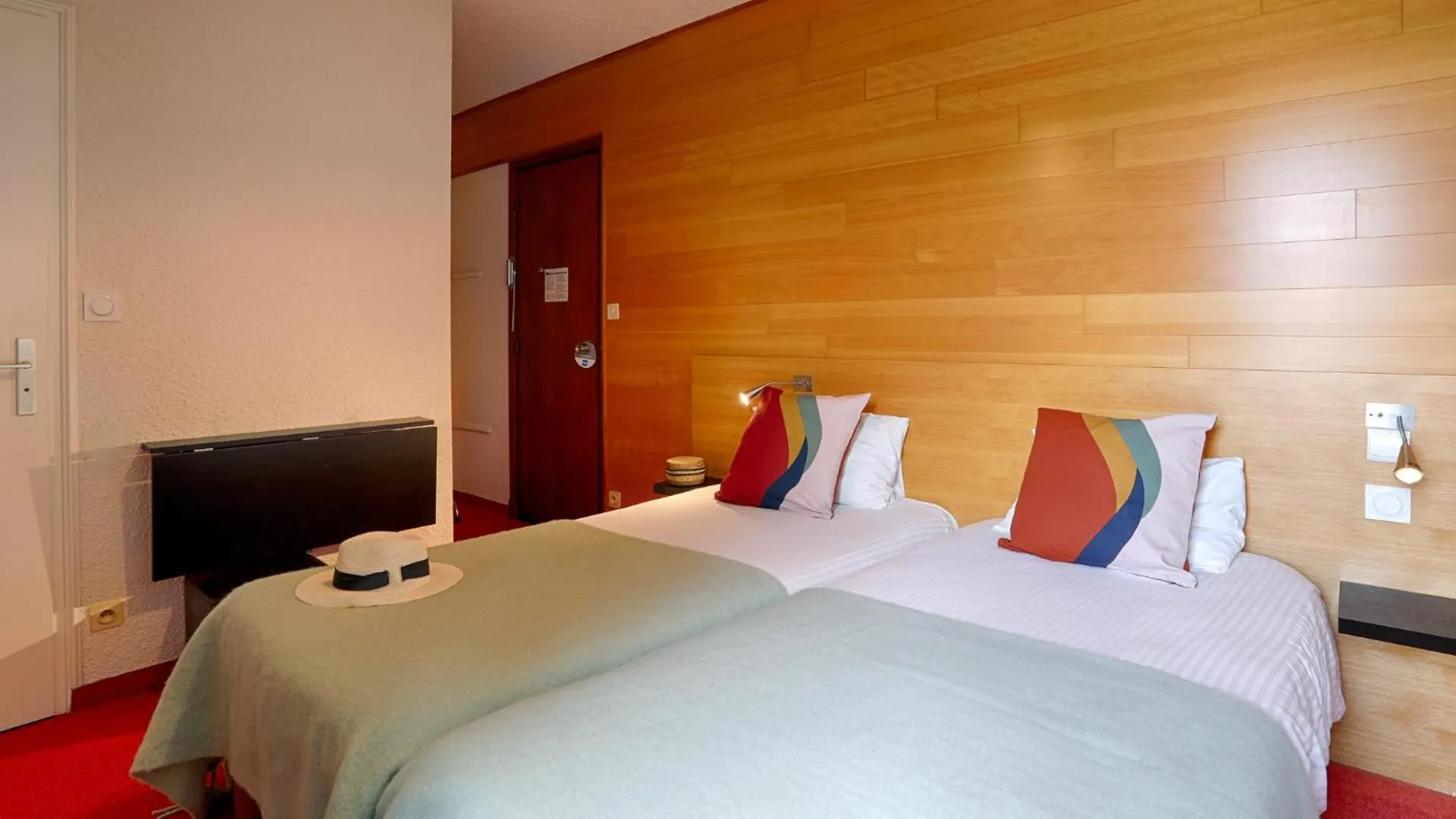Hotel Le Branhoc - Brit Hotel Auray 2*,  France